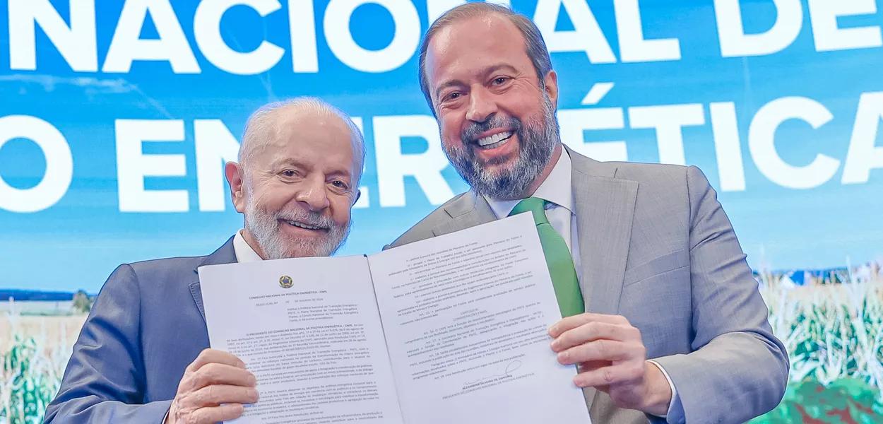 Lula e Alexandre Silveira Lula e Alexandre Silveira