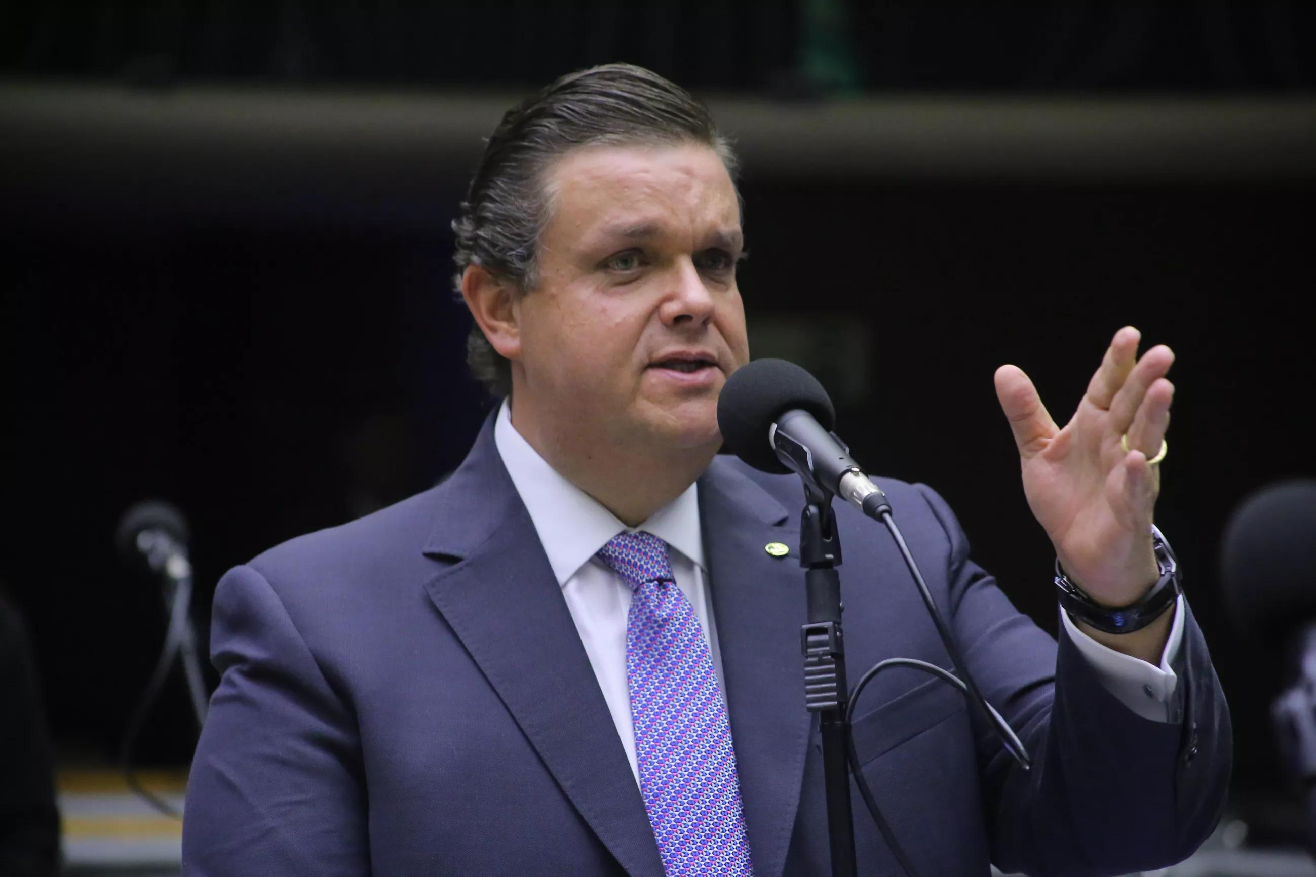 Wolney Queiroz Wolney Queiroz