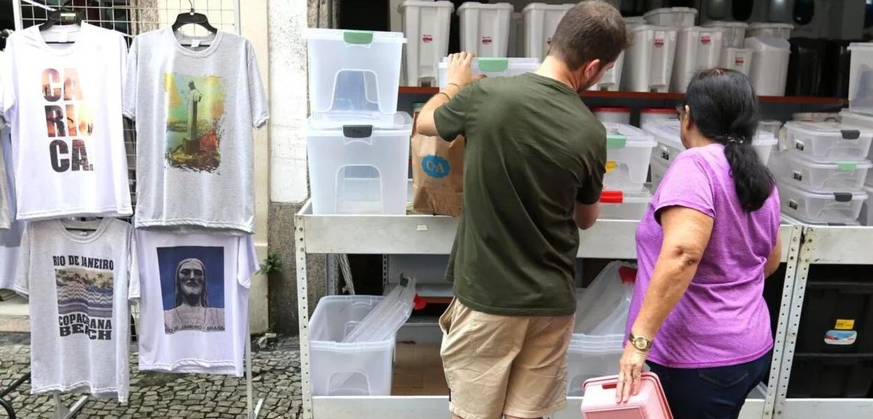 Isenção no IR até R$ 5 mil deve beneficiar 80% dos pequenos negócios Isenção no IR até R$ 5 mil deve beneficiar 80% dos pequenos negócios