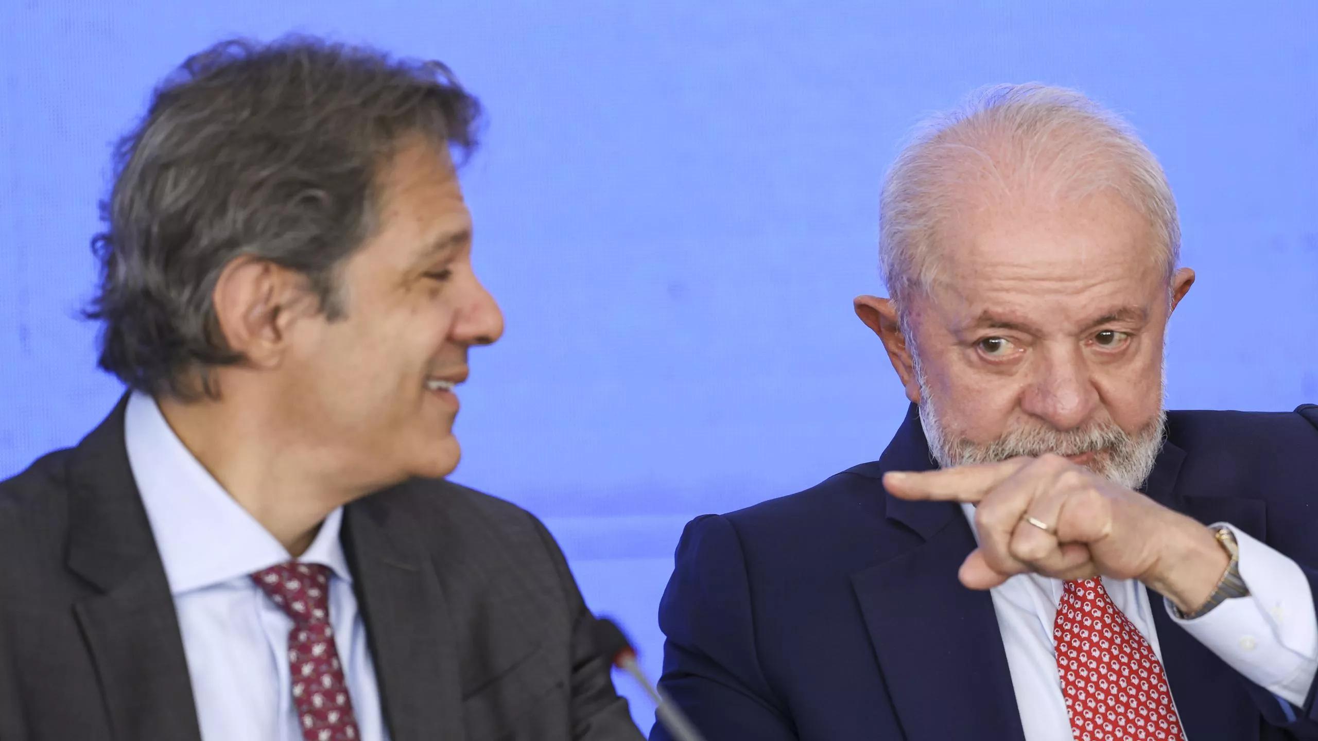 Brasília (DF) - 12/02/2025 - O ministro da Fazenda, Fernando Haddad, e o presidente Luiz Inácio Lula da Silva Brasília (DF) - 12/02/2025 - O ministro da Fazenda, Fernando Haddad, e o presidente Luiz Inácio Lula da Silva