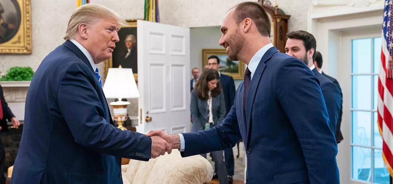 Donaldo Trump e Eduardo Bolsonaro Donaldo Trump e Eduardo Bolsonaro