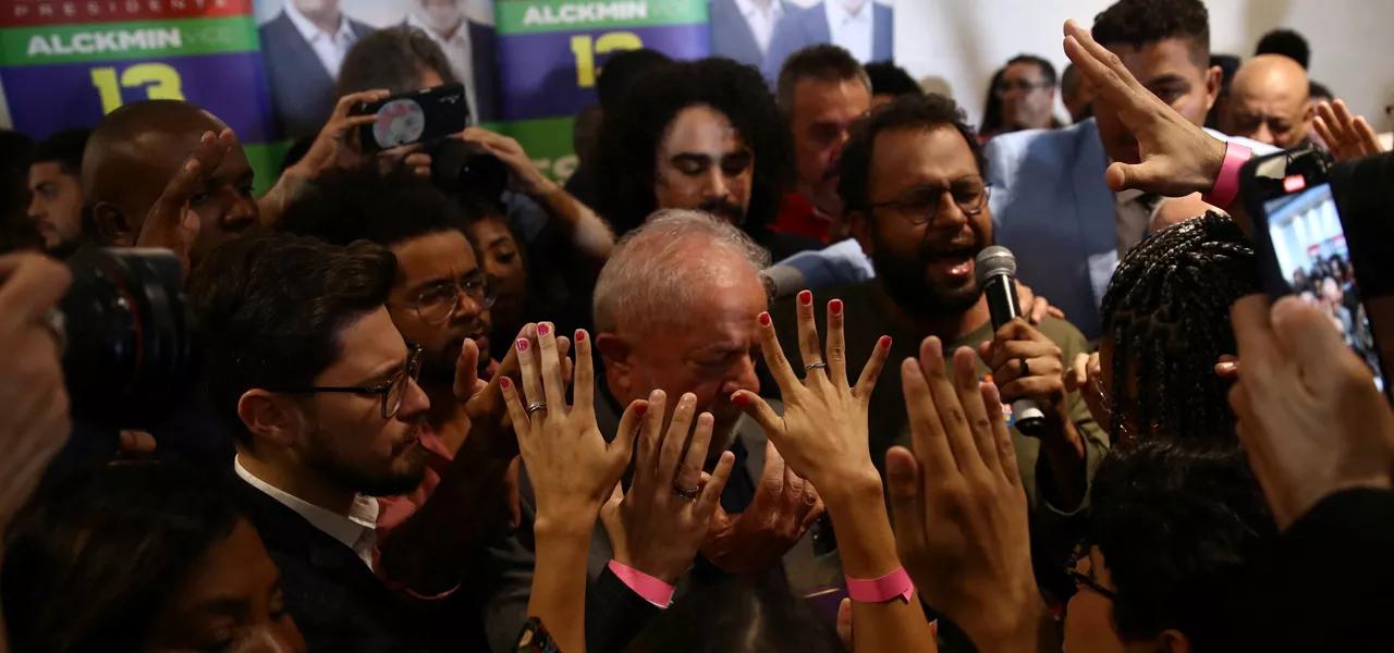 Luiz Inácio Lula da Silva com evangélicos em São Paulo Luiz Inácio Lula da Silva com evangélicos em São Paulo