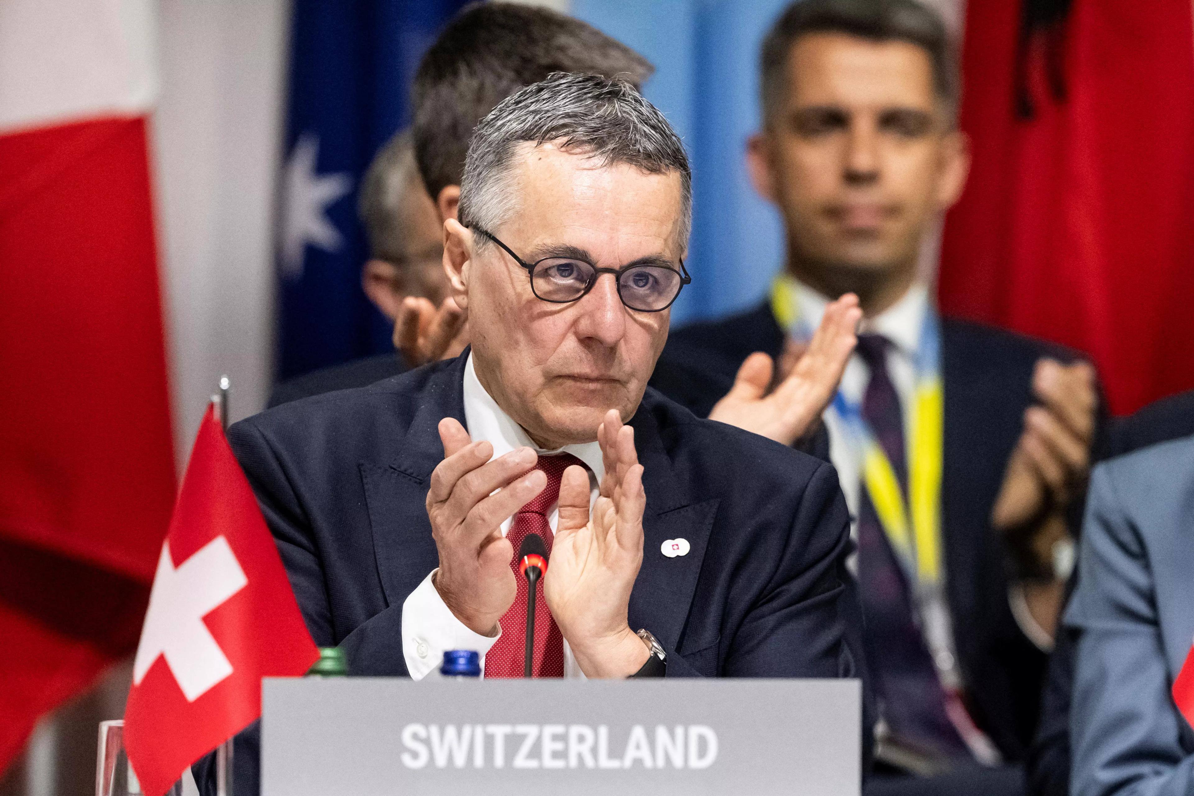 Chanceler suíço Ignazio Cassis em Stansstad
16/6/2024 ALESSANDRO DELLA VALLE/Pool via REUTERS Chanceler suíço Ignazio Cassis em Stansstad
16/6/2024 ALESSANDRO DELLA VALLE/Pool via REUTERS