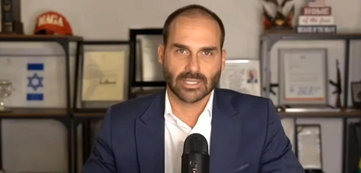 Moraes manda defesa de Jair Bolsonaro explicar fala de Eduardo sobre gravação de vídeo para o pai | Brasil 247
