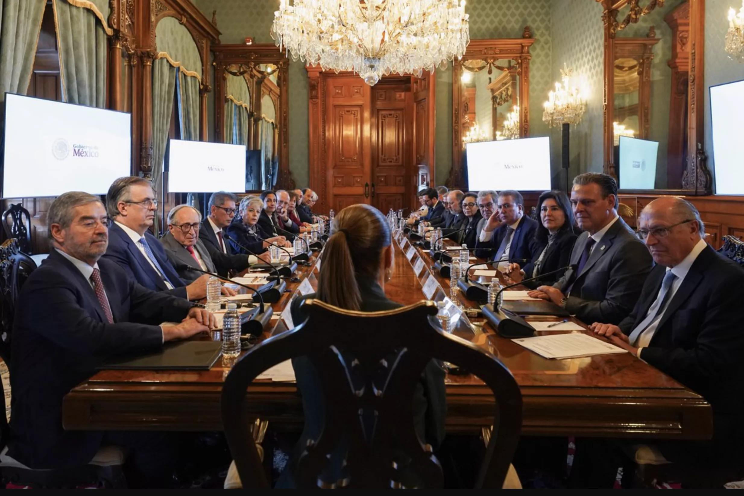 Claudia Sheinbaum recebe a delegação brasileira Claudia Sheinbaum recebe a delegação brasileira