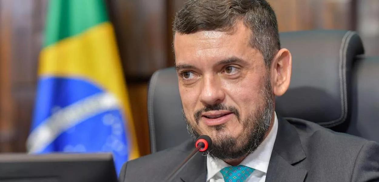 Rodrigo Bacellar Rodrigo Bacellar