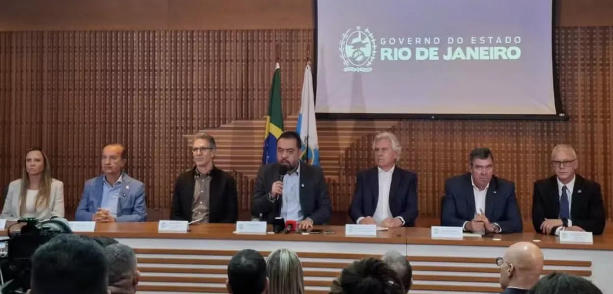 Governadores se reúnem em apoio a Castro Governadores se reúnem em apoio a Castro