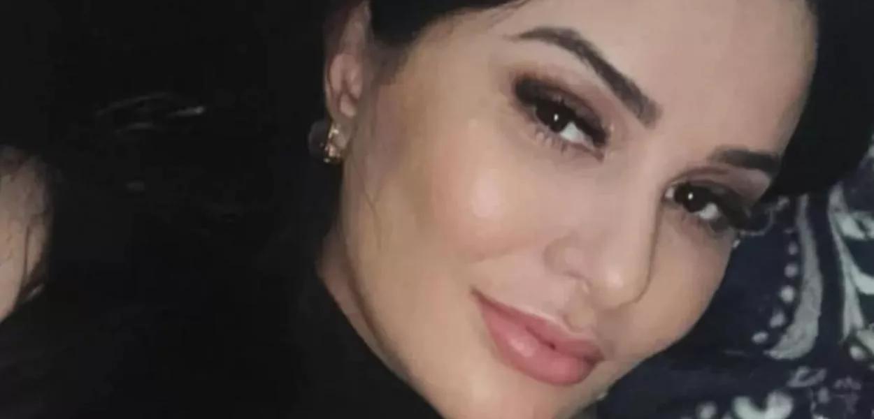 Anne Casaes, a mulher conhecida pelo vulgo de "Dama do Crime", tem 38 anos e é apontada como elo estratégico do CV (Comando Vermelho) Anne Casaes, a mulher conhecida pelo vulgo de "Dama do Crime", tem 38 anos e é apontada como elo estratégico do CV (Comando Vermelho)
