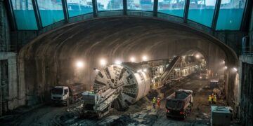 A Itália perfura sob o porto de Gênova o maior túnel submarino da Europa por 1 bilhão de euros