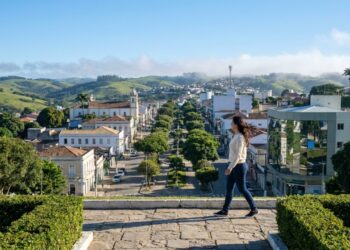 A 896 metros de altitude e cercada por sete colinas: a Suíça Pernambucana é o único destino do Nordeste com clima de montanha