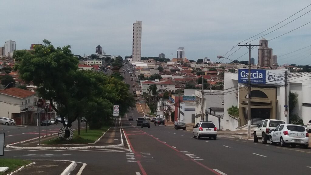 A capital nacional do calçado masculino lidera o Ranking do Saneamento 2026 e foi eleita a 2ª melhor cidade do Brasil para viver