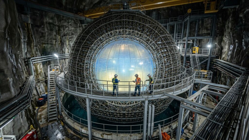 Observatório gigante na China revela pistas inéditas sobre o mistério da massa dos neutrinos