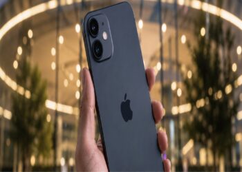 Um salto para 12GB de RAM pode transformar o iPhone 18 básico em uma máquina de IA, e a Apple pode estar fechando a lacuna com seus modelos Pro