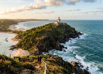 Rochas colossais, lendas de navegadores antes de 1500 e praias inexploradas: o litoral de Pernambuco que guarda um verdadeiro mistério