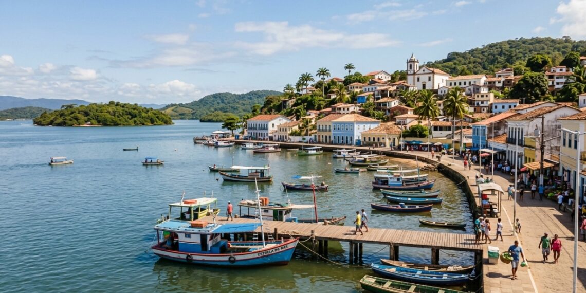 A porta de entrada da terceira maior baía do Brasil: a cidade colonial baiana com mais de 50 ilhas pela frente