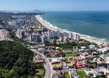 A Capital Nacional da Pesca abriga o 2º maior porto do país e é a única parada da maior regata do mundo na América Latina