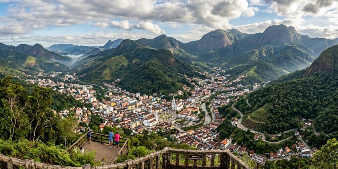 A única cidade do Brasil criada por um decreto real nasceu de uma erupção vulcânica na Europa e virou a Suíça Fluminense