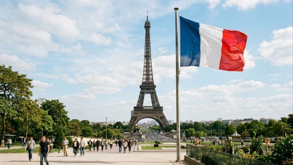 Por que a bandeira da França tem apenas três cores e nenhum símbolo?