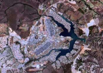Uma cidade em forma de avião erguida em 41 meses: a capital projetada do zero que virou a maior área tombada do mundo