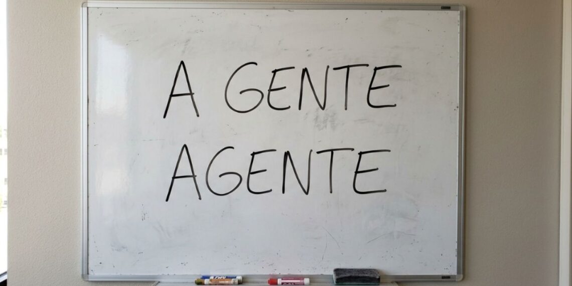 A gente" ou "agente": qual a forma correta no português brasileiro?