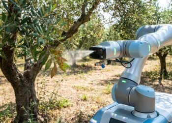 O novo robô com inteligência artificial que virou tendência na agricultura porque além de escanear plantações folha por folha, só dispara pesticida em dez segundos se detectar uma praga