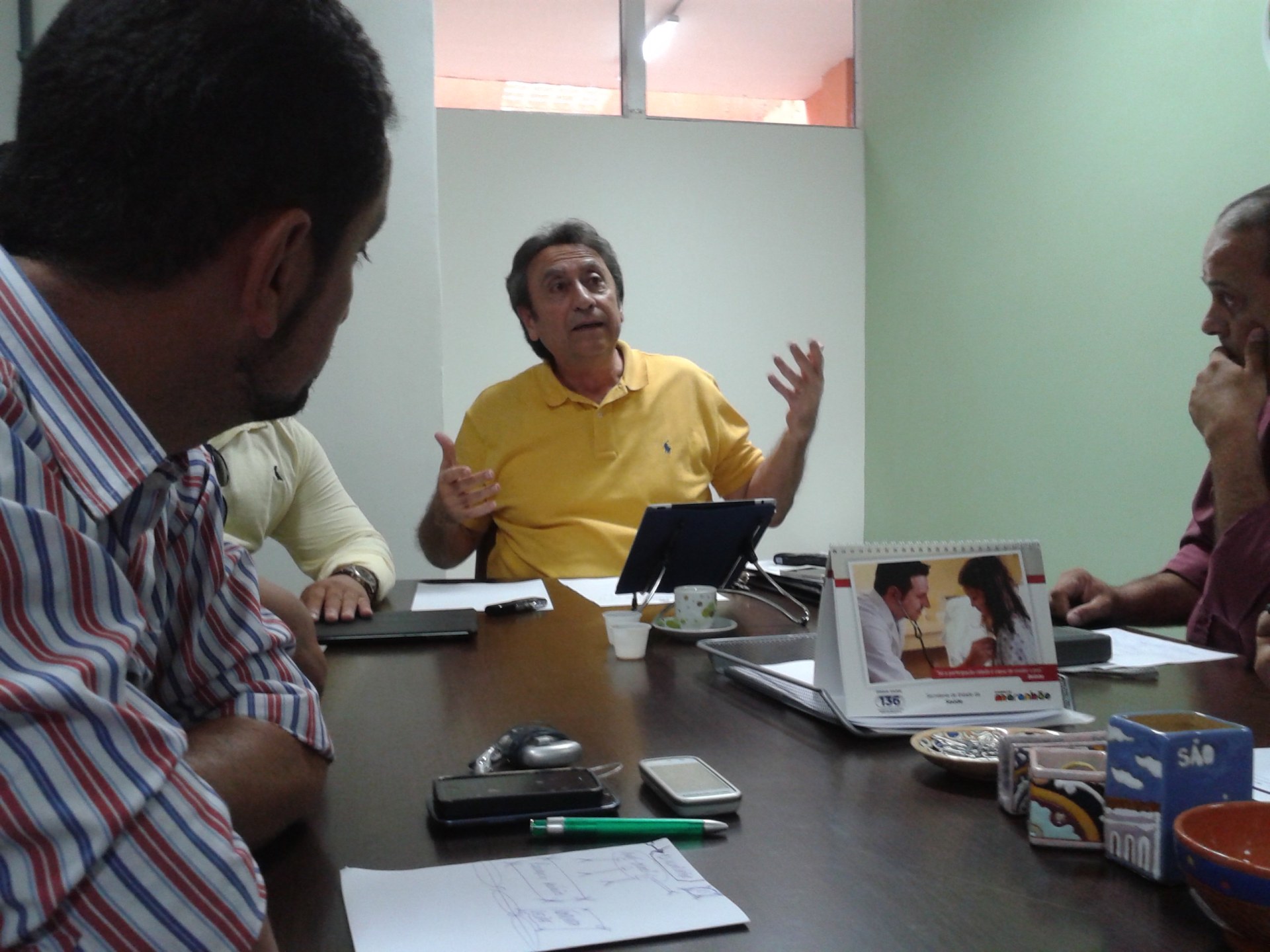 Ricardo Murad anunciou em coletiva de imprensa a instalação de unidades avançadas e especializadas em traumas e cirurgias de emergência no Maranhão com o objetivo de desafogar a grande demanda dos hospitais do Estado, como os chamados 'Socorrões'; meta inicial é implantar, a partir de maio, três desses centros em São Luís: Vila Luizão, Vila Palmeira e Maiobão
