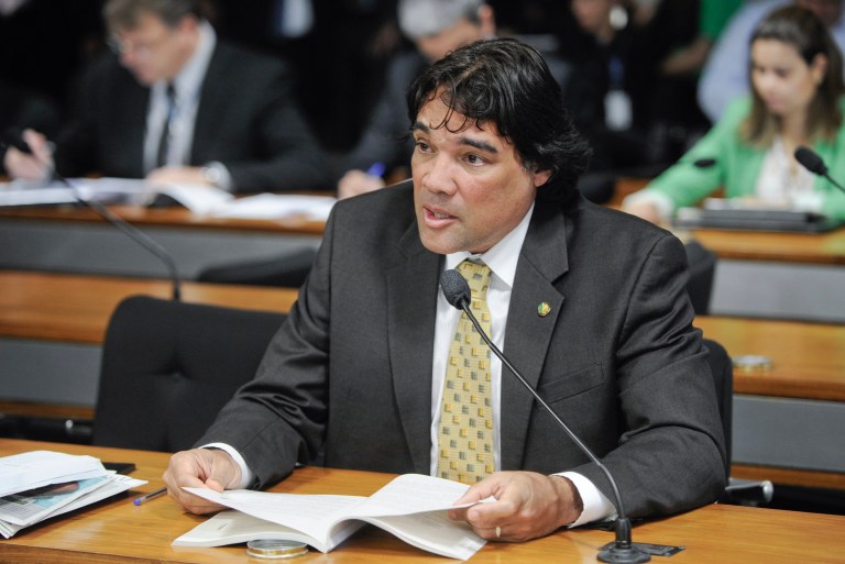 Senador Lobão Filho (PMDB-MA)
