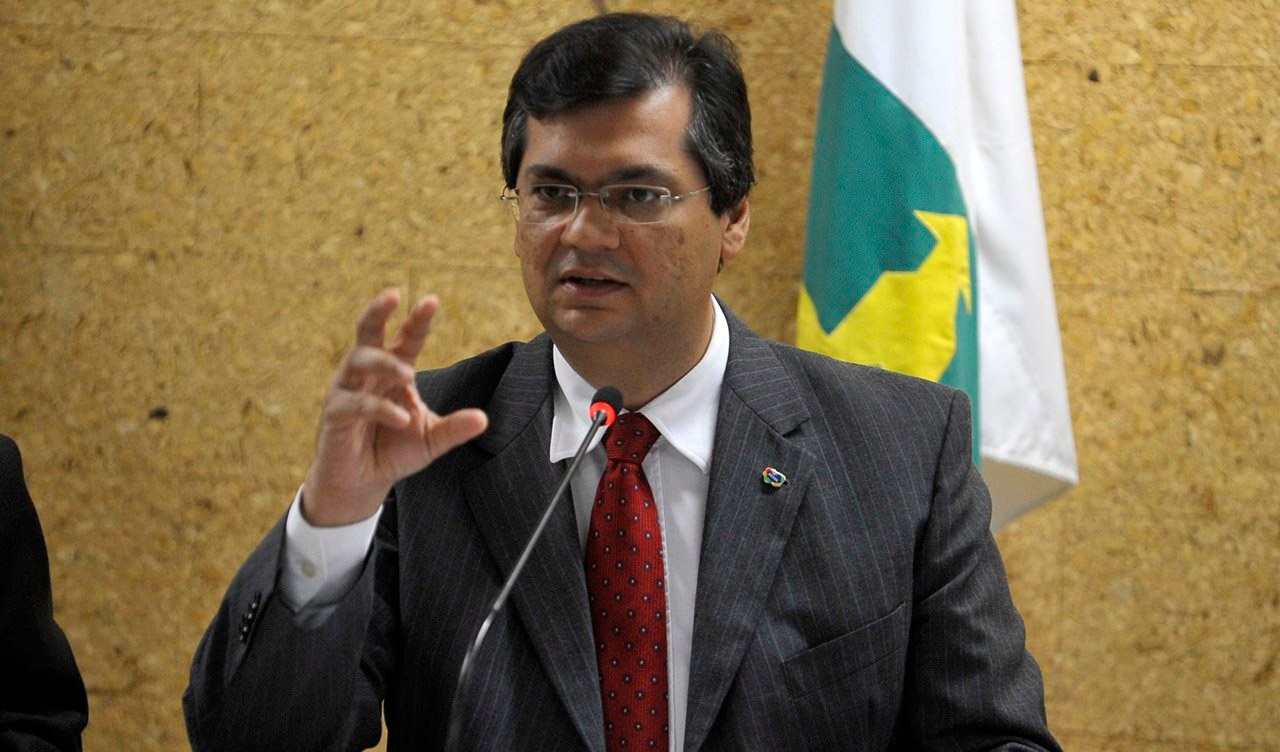 Brasília - O ministro do Turismo, Gastão Vieira, e o presidente da Embratur, Flávio Dino, apresentam os resultados da pesquisa Caracterização e Dimensionamento do Turismo Internacional no Brasil