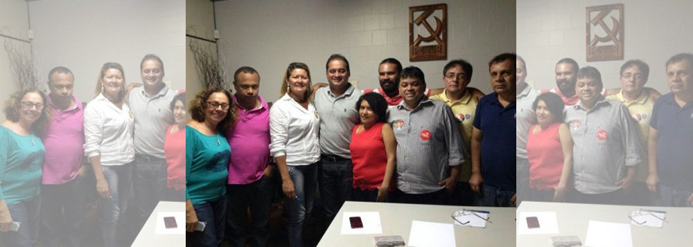 Membro do diretório nacional do PT e coordenadora da campanha de Dilma no Maranhão, Berenice Gomes, e o coordenador executivo Augusto Lobato, foram recebidos na sede do PCdoB pelos partidos da coligação Todos Pelo Maranhão e que integram a base do governo federal; o objetivo foi estreitar a relação entre petistas e comunistas, aliados nacionalmente; no MA, o Partido dos Trabalhadores apoia o senador Edson Lobão Filho (PMDB)