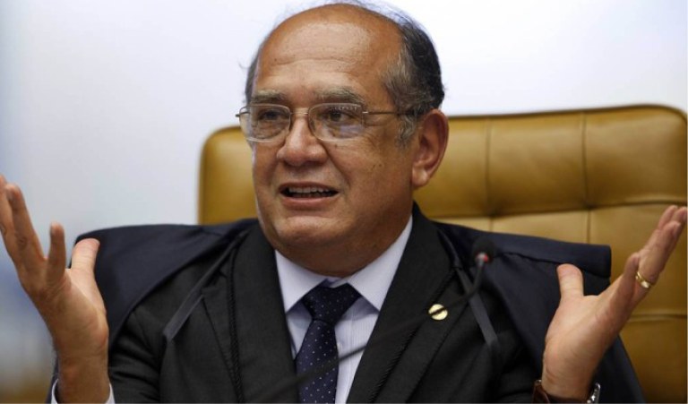 O ministro Mendes está inteiramente a serviço de caçar o PT e os movimentos sociais. A todo instante esta excelência busca avocar seu poder para aniquilar lutas de vanguarda