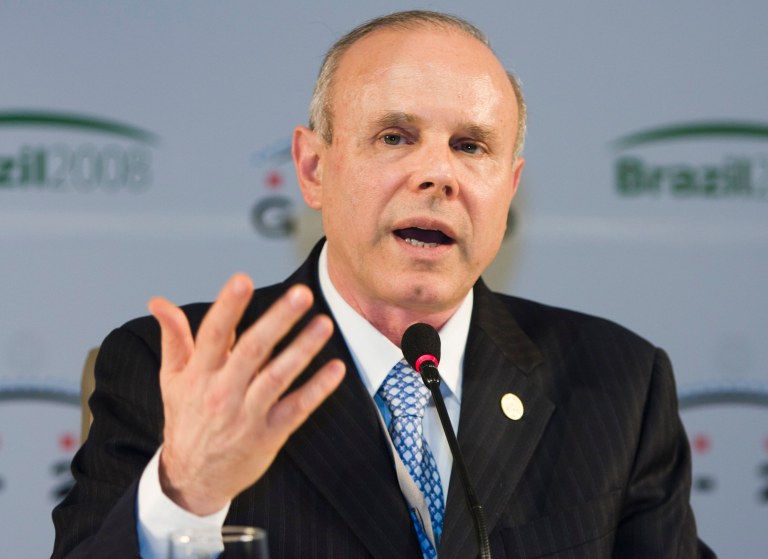 Sao Paulo, Brazil, November 7, 2008. G20 Meeting.   Guido Mantega, Brazilian Minister of Finance talking during a press conference. PHOTO Adri Felden/Argosfoto  /  Encontro do G20 em Sao Paulo. Guido Mantega, ministro da Fazenda do Brasil falando com os j