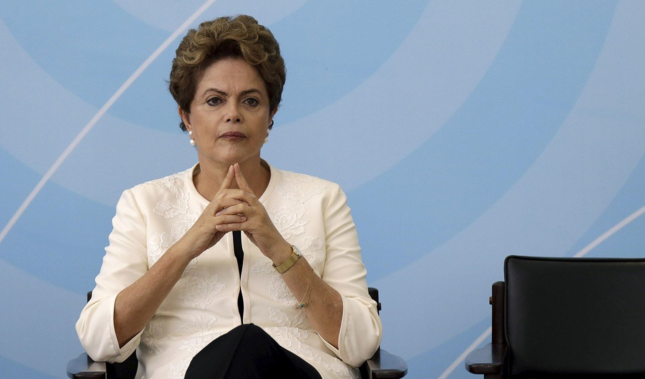 Presidente Dilma Rousseff durante cerimônia no Palácio do Planalto, em BrasÃlia, em novembro. 24/11/2015 REUTERS/Ueslei Marcelino