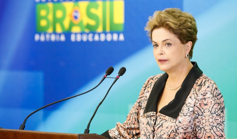Brasília - DF, 19/04/2016. Presidenta Dilma Rousseff durante coletiva de imprensa. Foto: Roberto Stuckert Filho/PR
