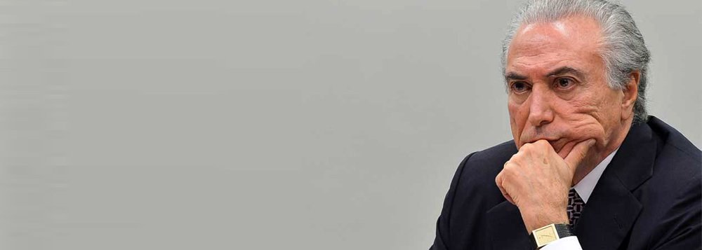 Para o colunista do 247 Alex Solnik, está ficando evidente que o "componente autoritário" de Michel Temer fala muito mais forte que o constitucionalista, cada vez mais apagado; ele cita a condução coercitiva do ex-ministro Guido Mantega; "É mais uma provocação da direita com o objetivo de criar um clima de criminalização da esquerda e de insegurança geral, uma espécie de ensaio para o golpe de verdade que se aproxima", diz; "Se todo poder for dado a Temer, temos tudo a temer", conclui