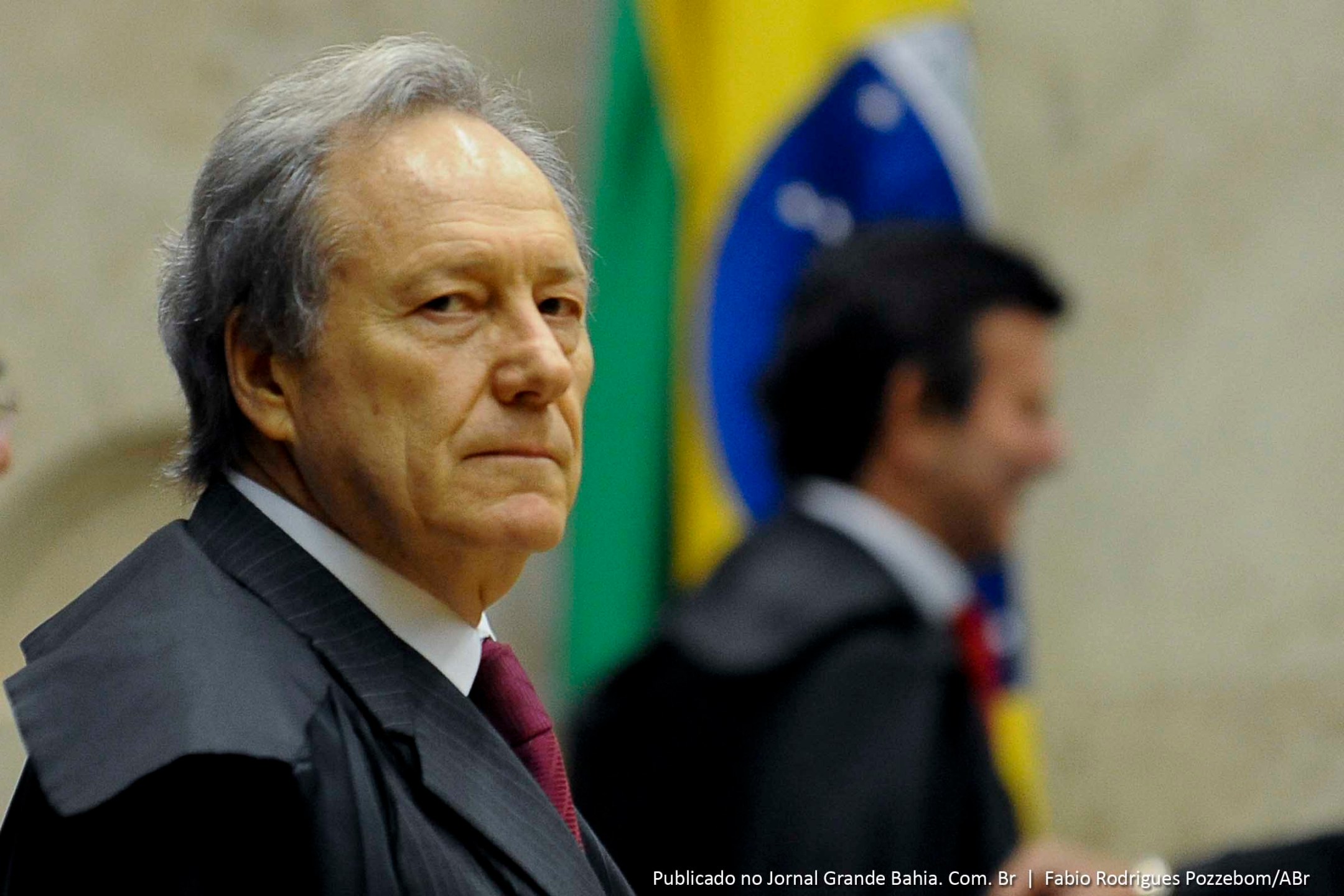 Perícia expõe como denúncia contra Dilma é confusa e imprecisa