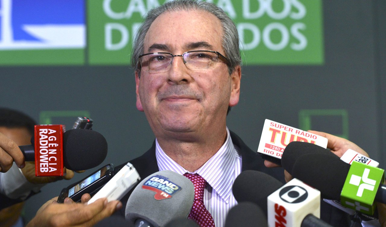Bras�lia - Presidente da C�mara, Eduardo Cunha, fala da decis�o do ministro STF, Marco Aur�lio Mello, de obrigar a instalar comiss�o para impeachment de Michel Temer (Valter Campanato/Ag�ncia Brasil)