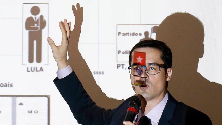 FOTO Rodolfo Buhrer / La Imagem / Fotoarena / PAGOS