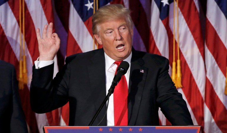 Presidente eleito dos Estados Unidos, Donald Trump, durante discurso em Manhattan. 09/11/2016 REUTERS/Mike Segar