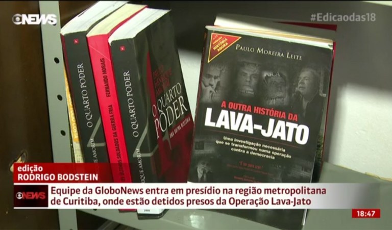 "A tentativa de criar um pequeno escândalo em torno da presença do meu livro A Outra História da Lava-Jato na biblioteca dos condenados de uma penitenciaria nos arredores de Curitiba mostra que pode haver mais pluralismo e liberdade de opinião numa biblioteca de cadeia do que no jornalismo da Globonews," escreve Paulo Moreira Leite. "Premiado no Jabuti, o mais importante premio literário do país, o livro jamais foi tema dos programas de uma emissora que tem um numeroso conjunto de programas de entrevista e debate, um deles dedicado exclusivamente a livros" 