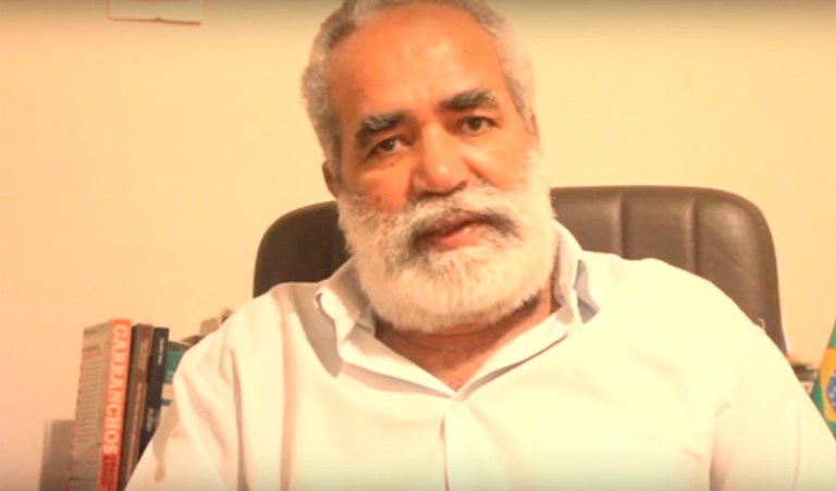 Wellington Calasans, correspondente internacional de O Cafezinho, me deu a honra desta apresentação e entrevista. Nela eu falo sobre romance, ditadura, tempos de Temer, juventude e história. Vídeo