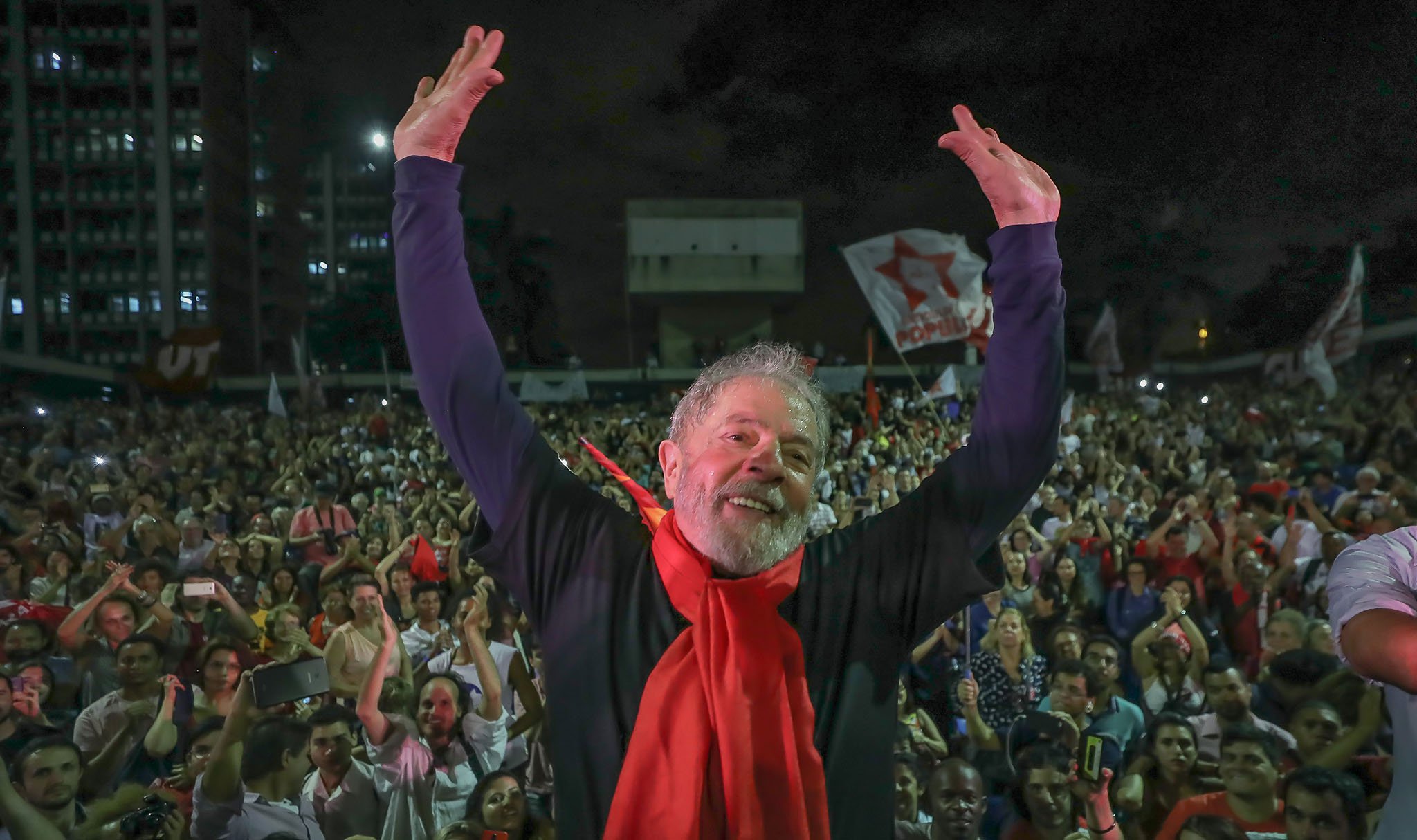 Grande ato de encerramento da caravana Lula Pelo Brasil no Espírito Santo e Rio de Janeiro na UERJ.