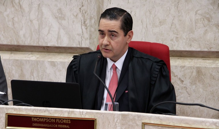 Presidente do Tribunal Federal da 4ª Região (TRF-$), Carlos Eduardo Thompson Flores Lenz