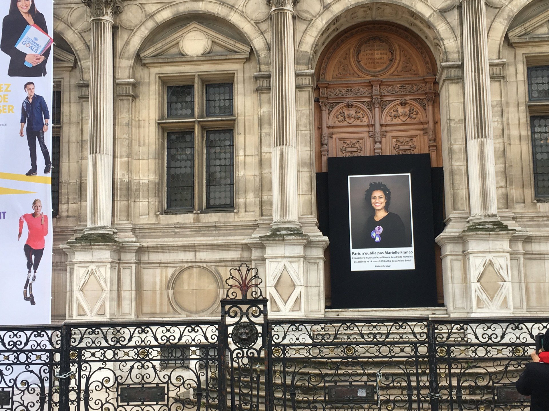 Atividades em Paris homenageiam a vereadora e ativista da luta pelos direitos humanos, Marielle Franco, brutalmente assassinada em 14 de março