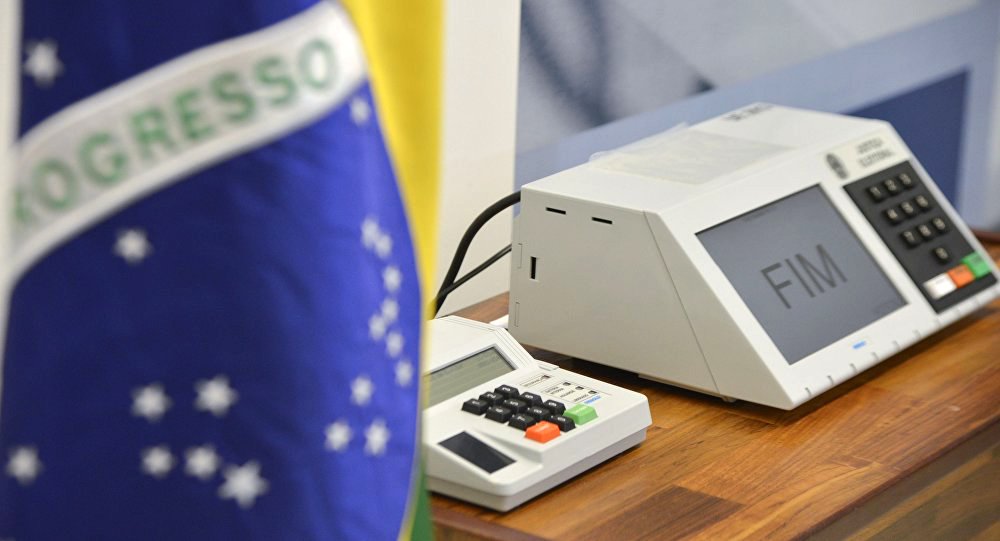 Uma orgia democrática