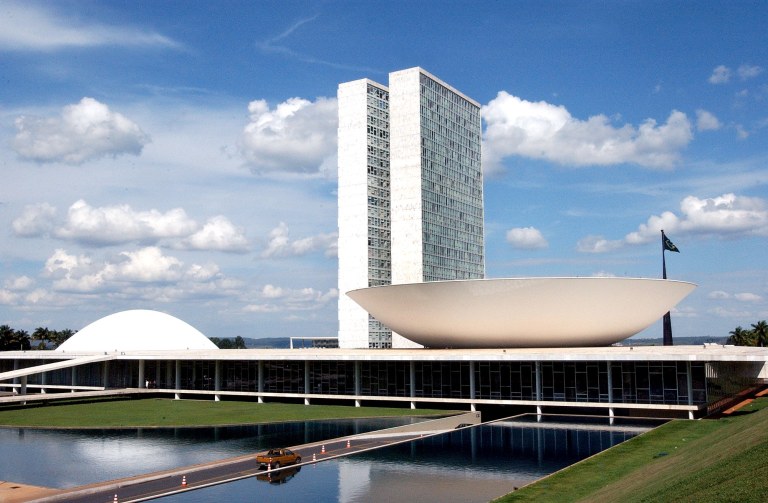 As razões para a organização do Movimento para a Democratização do Congresso