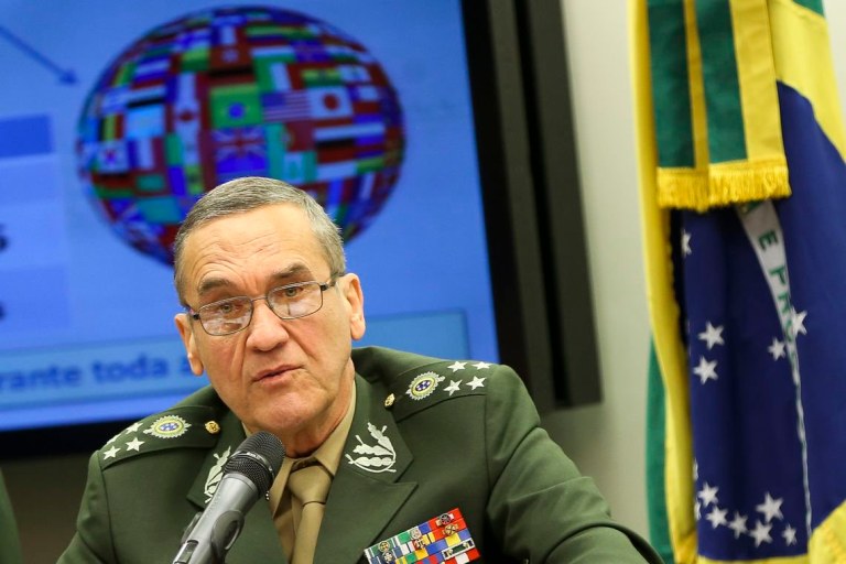 General Villas Bôas: cada um lê o que quer