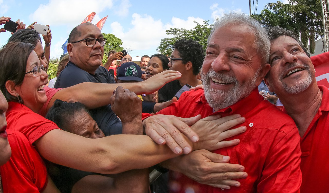 O reencontro do Brasil com a civilização passa por Lula
