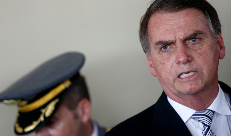 Do regime de exceção ao estado de exceção