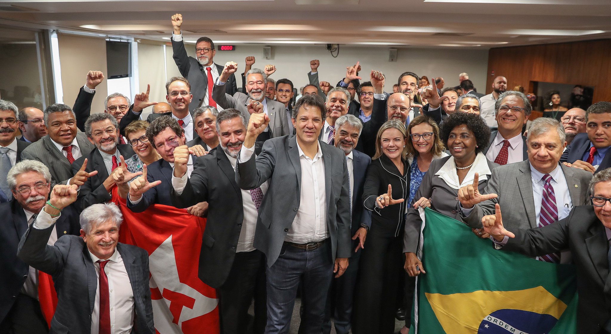 Travessia no mar revolto