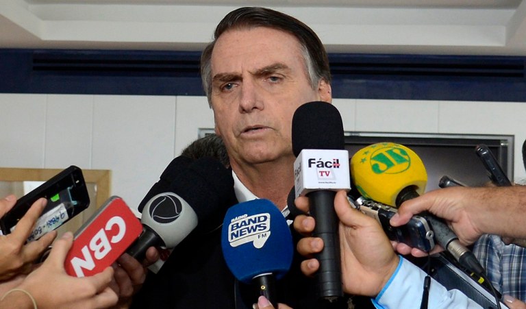 Mídia corporativa tem a paternidade e a maternidade de Bolsonaro